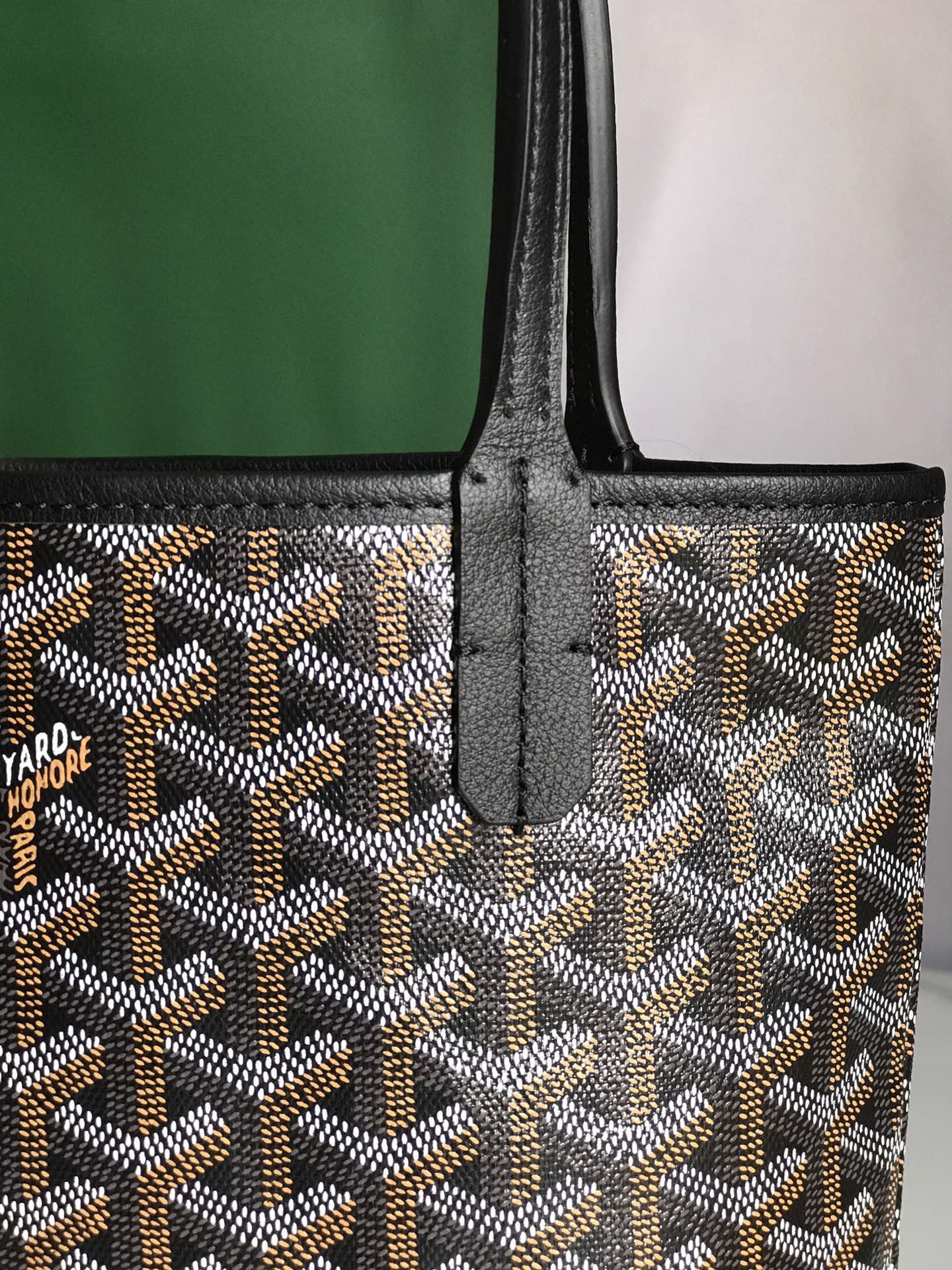 Goyard Shopping Bags